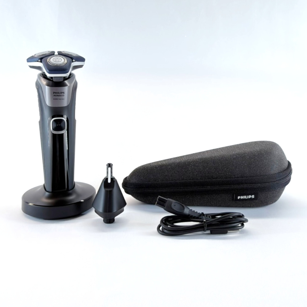 Philips Norelco Shaver 6000 Rechargeable Wet & Dry Charger Stand Travel Case
